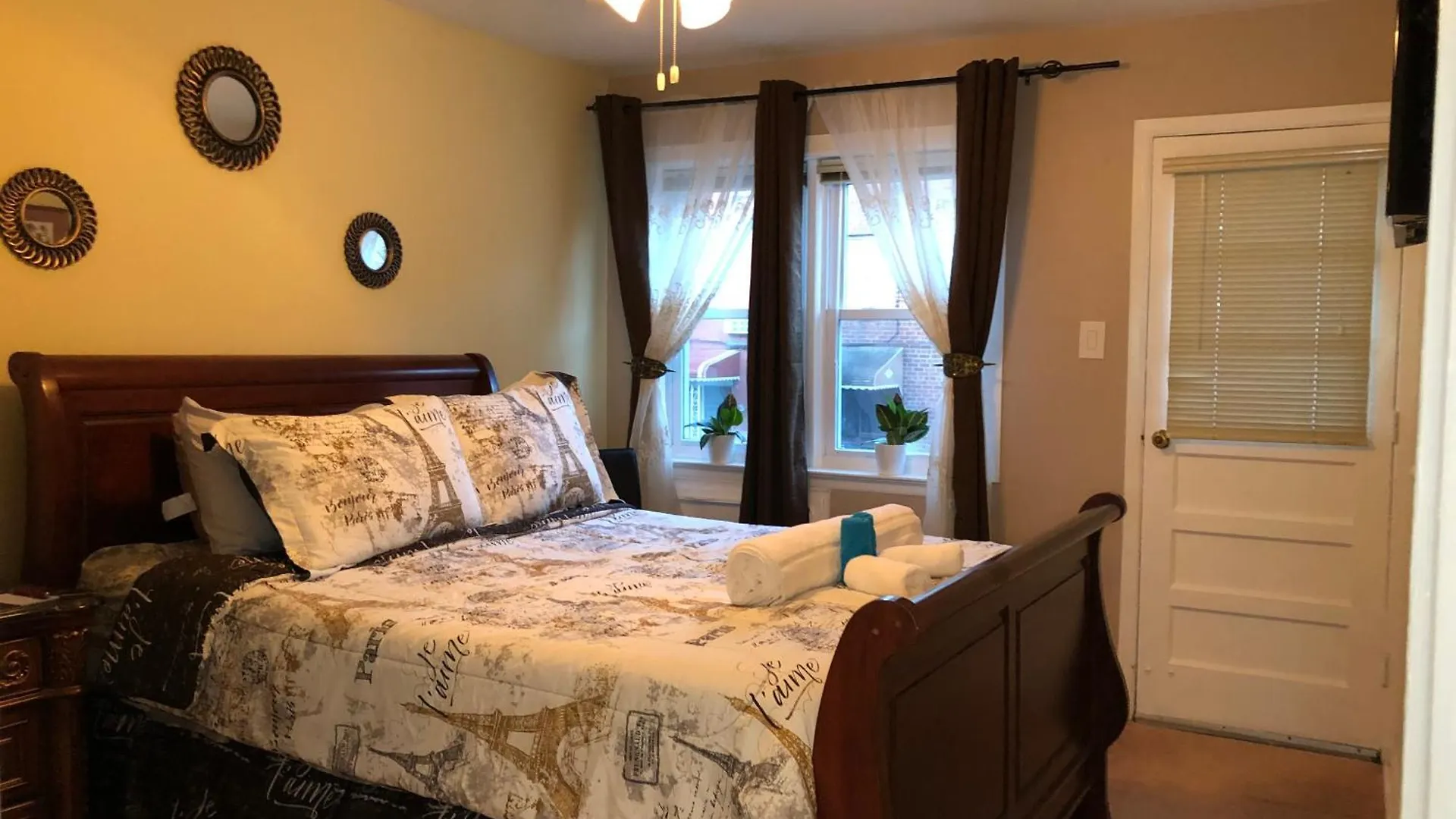 Appartamento Chekell'S Cozy Split Level New York